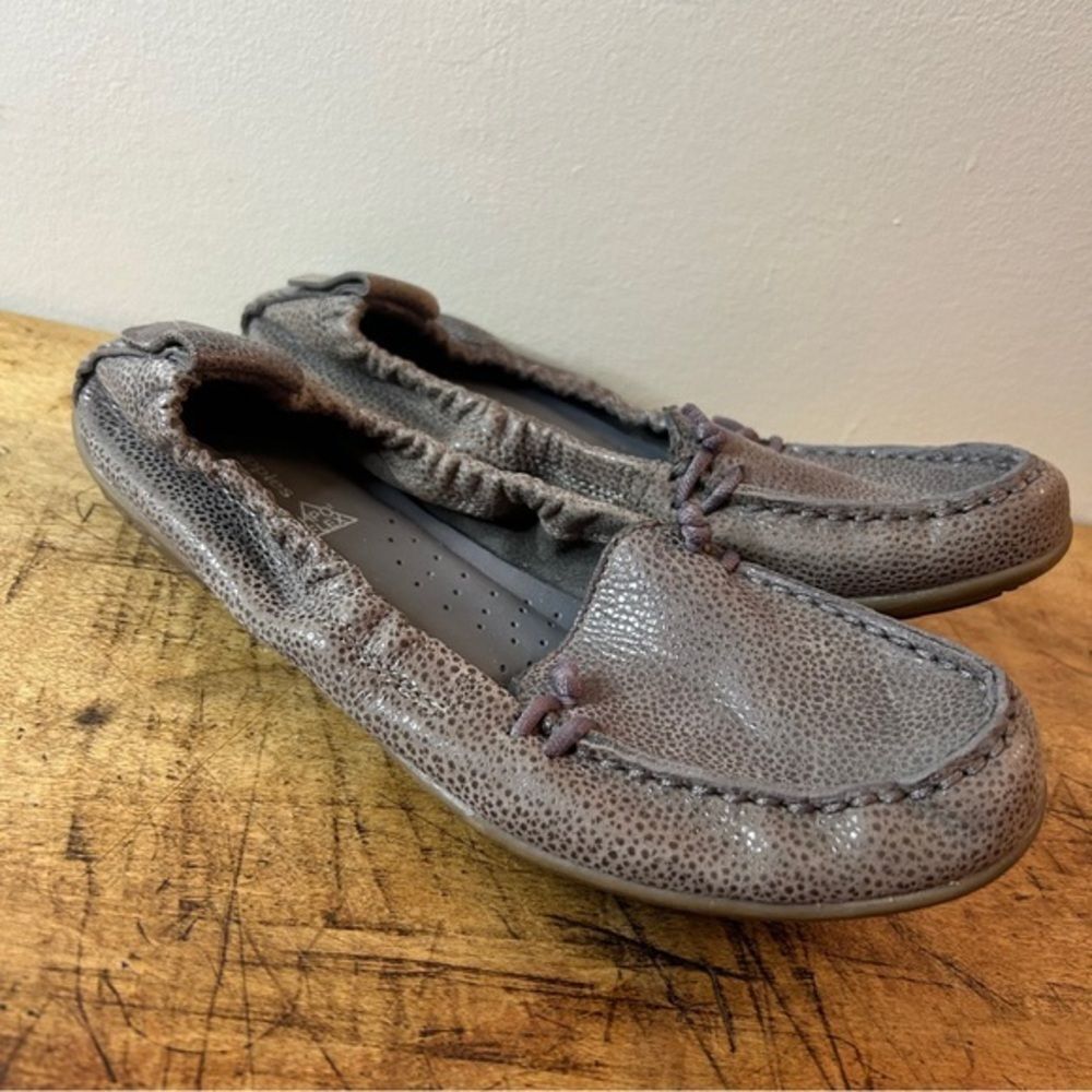 Hush Puppies Moyen HPO2 Flex Flats Loafers Shoes Women's 8 good preworn conditio